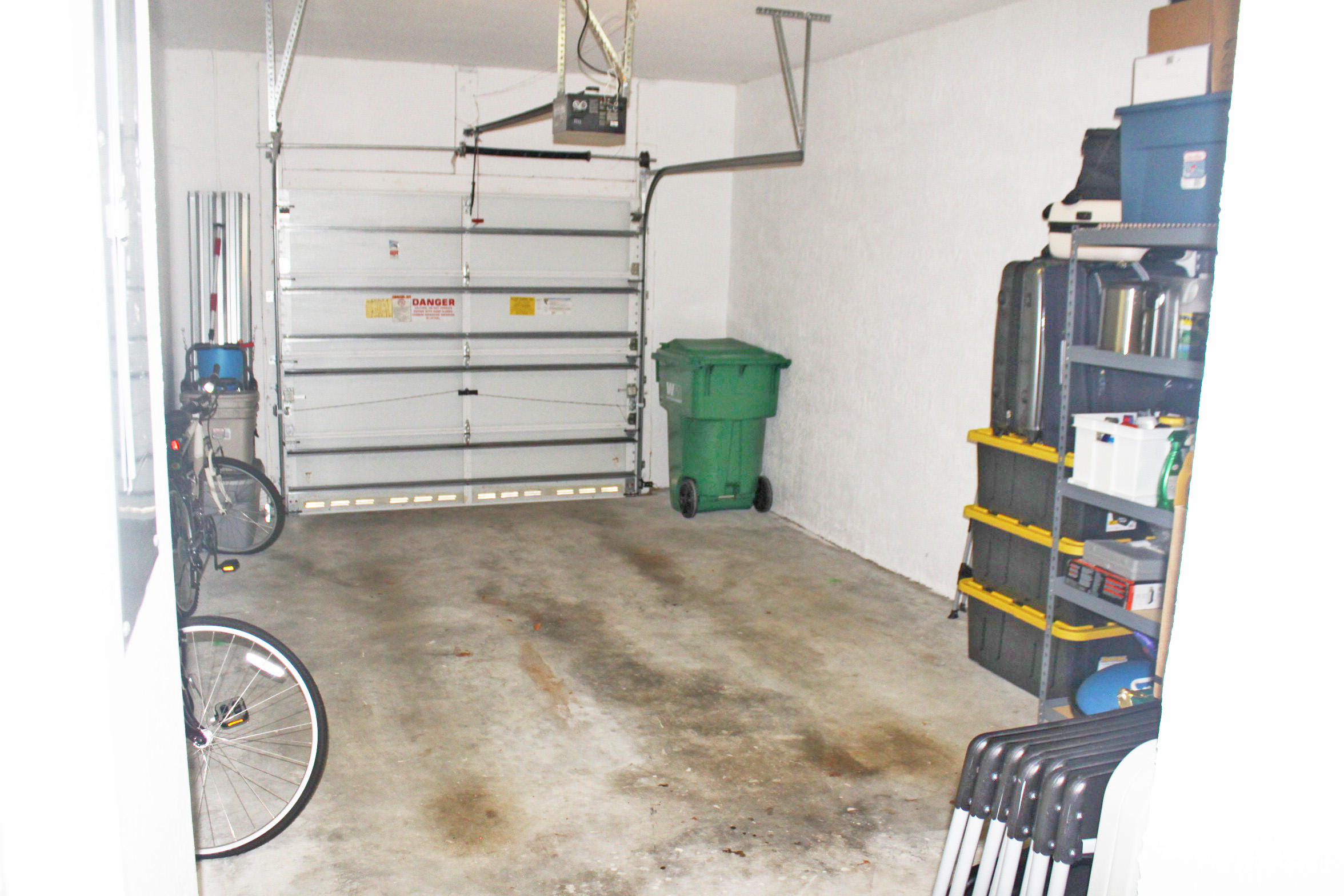 3027 Laurel Ridge Circle Riviera Beach, FL 33404 - Photo 33 of 36 Garage2