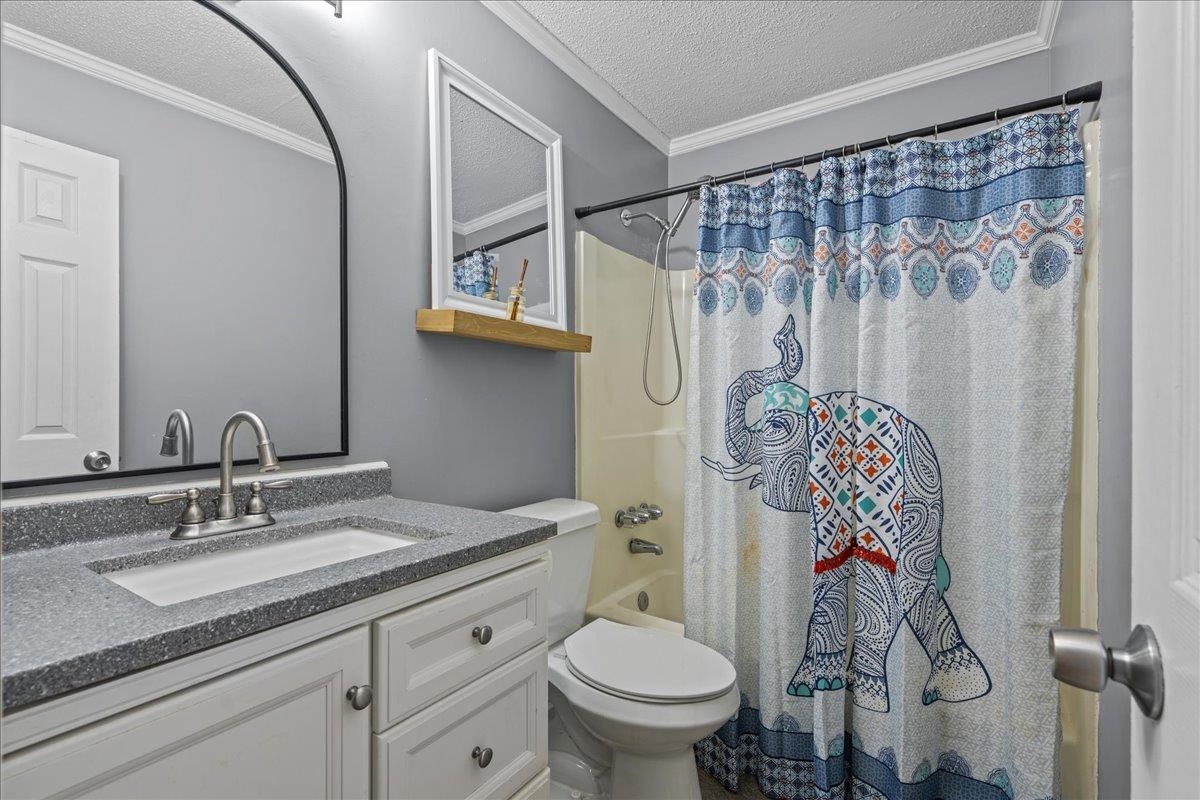 347 Bobo Road Wellford, SC 29385 - Photo 12 of 26 Gallery Image 12