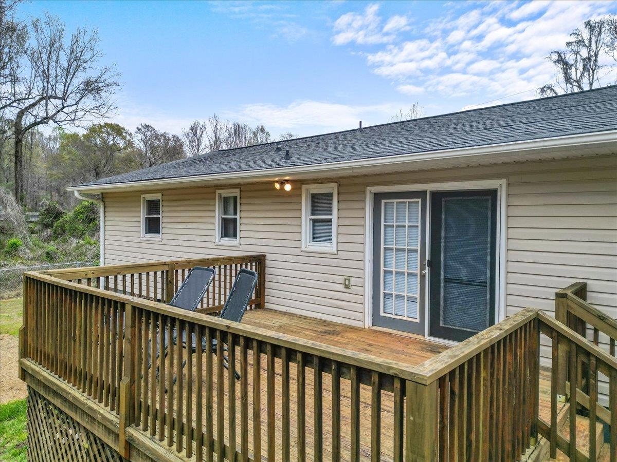 347 Bobo Road Wellford, SC 29385 - Photo 20 of 26 Gallery Image 20