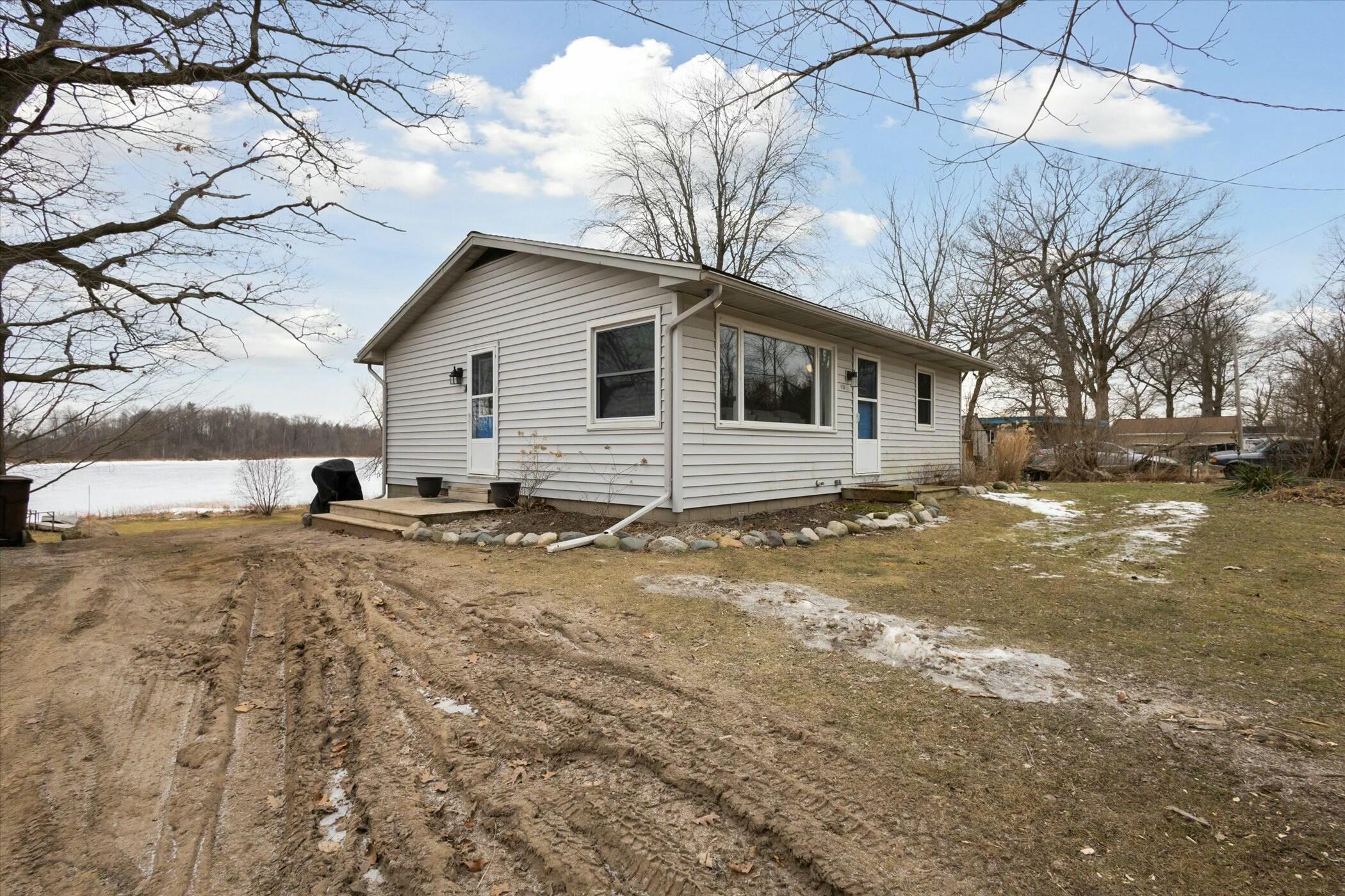 639 Ruby Road Sheridan, MI 48884 - Photo 1 of 52 tempImage1geUsZ