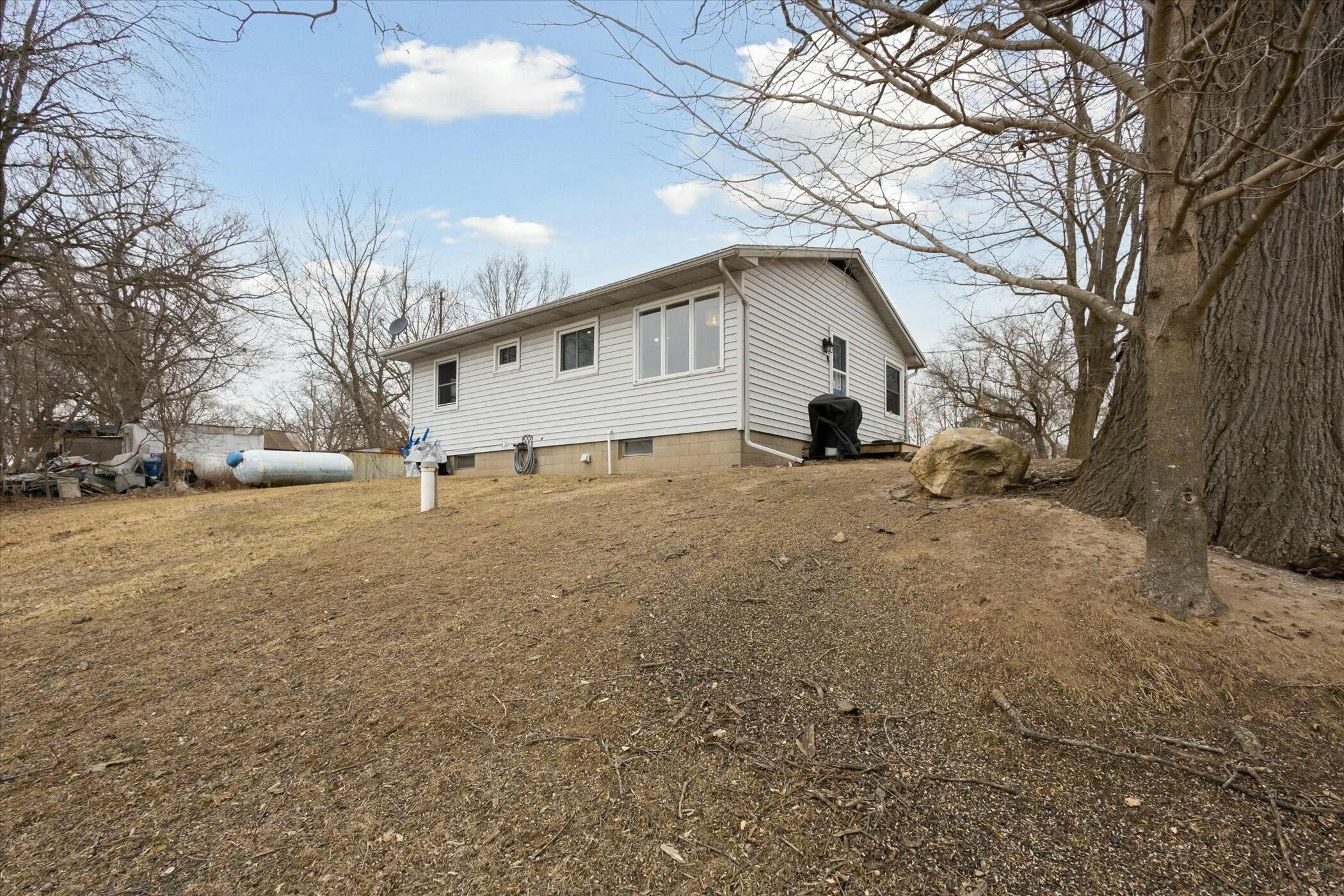 639 Ruby Road Sheridan, MI 48884 - Photo 27 of 52 tempImagemYzkZQ