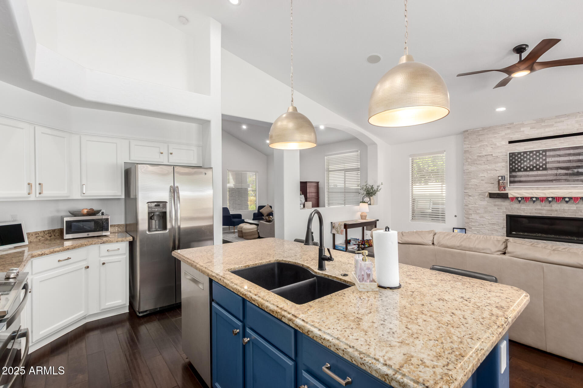 6531 West Tether Trail Phoenix, AZ 85083 - Photo 12 of 35 12 - Tether