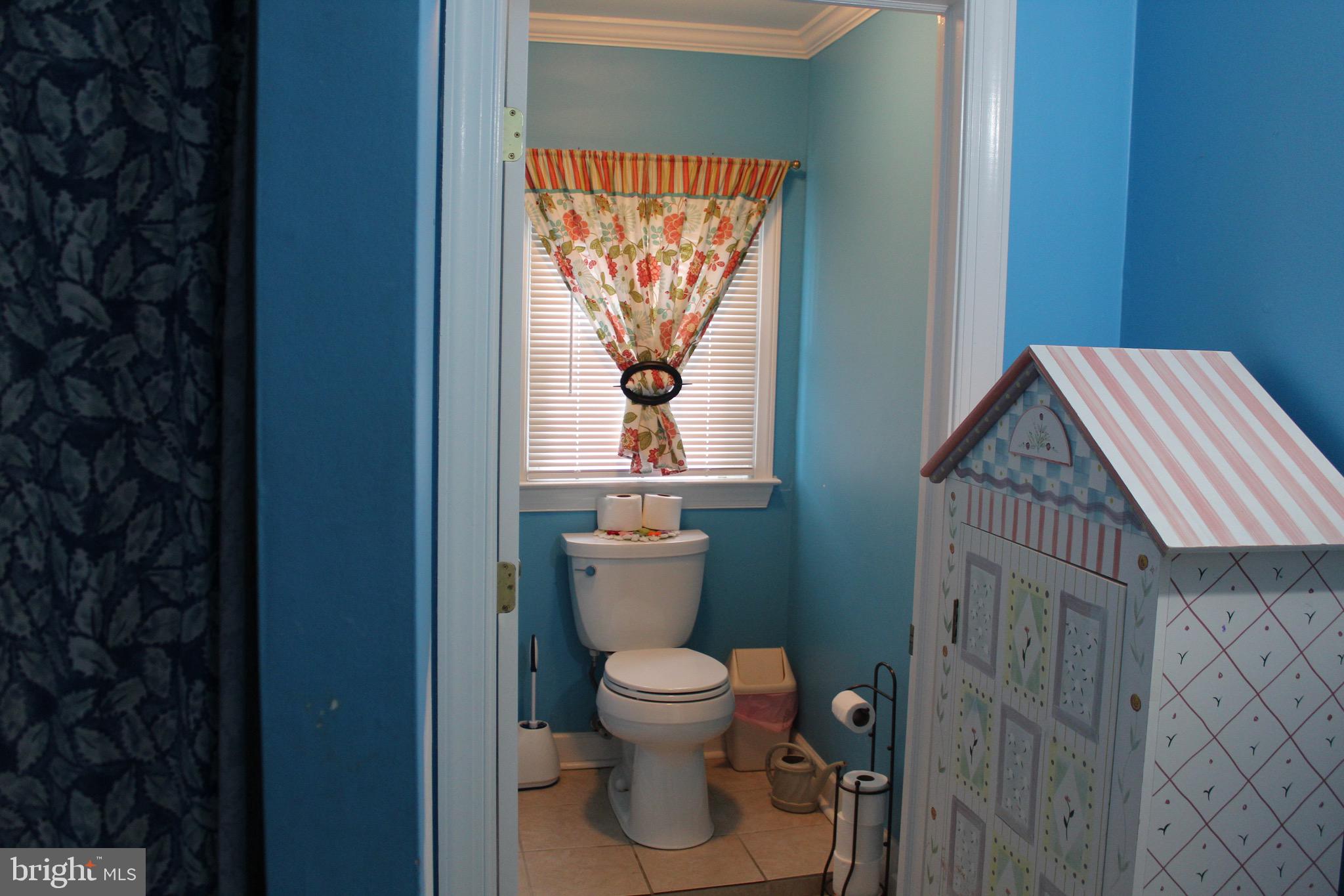 57 Inbrook Road Levittown, PA 19057 - Photo 16 of 28 Gallery Image 16