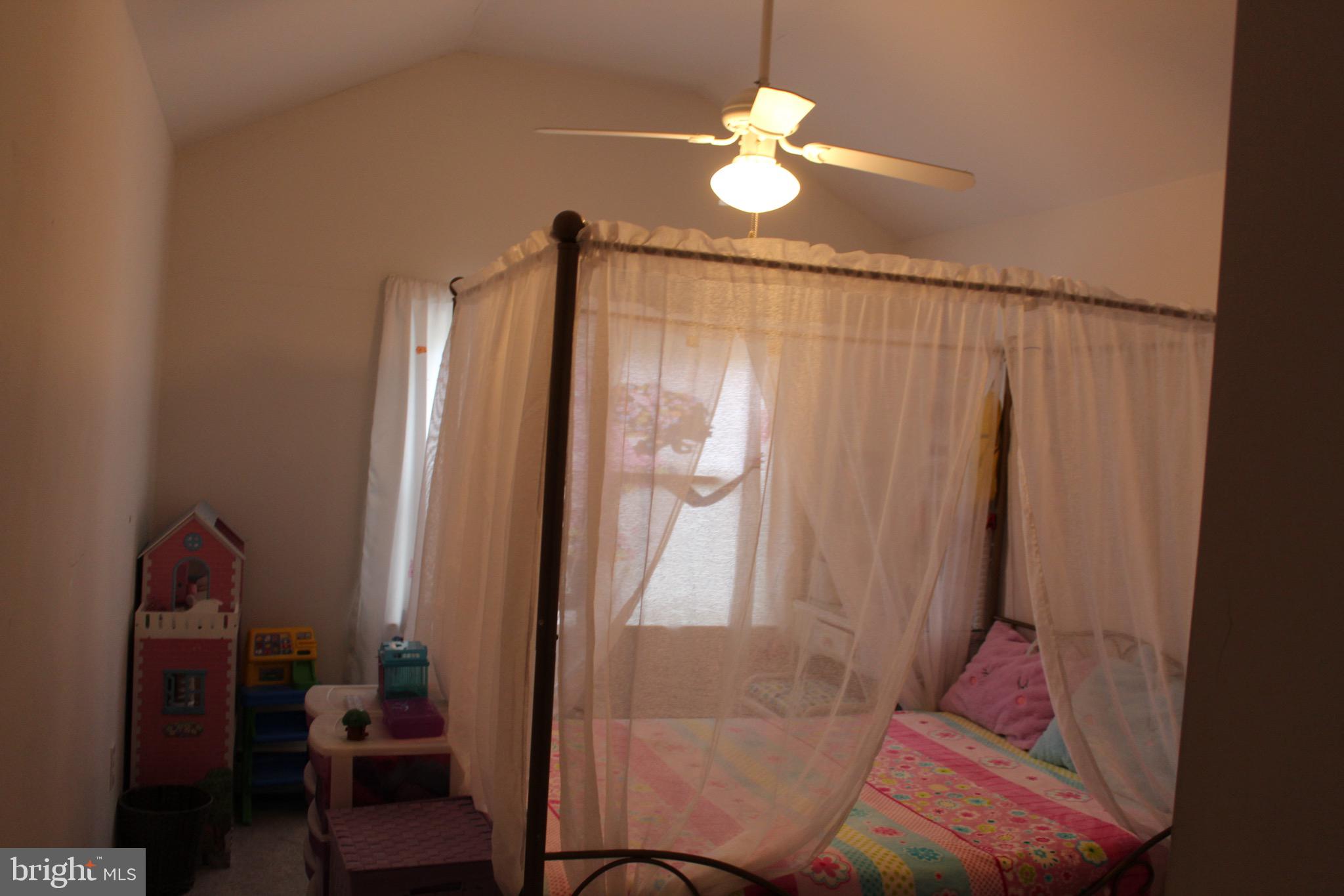 57 Inbrook Road Levittown, PA 19057 - Photo 22 of 28 Gallery Image 22