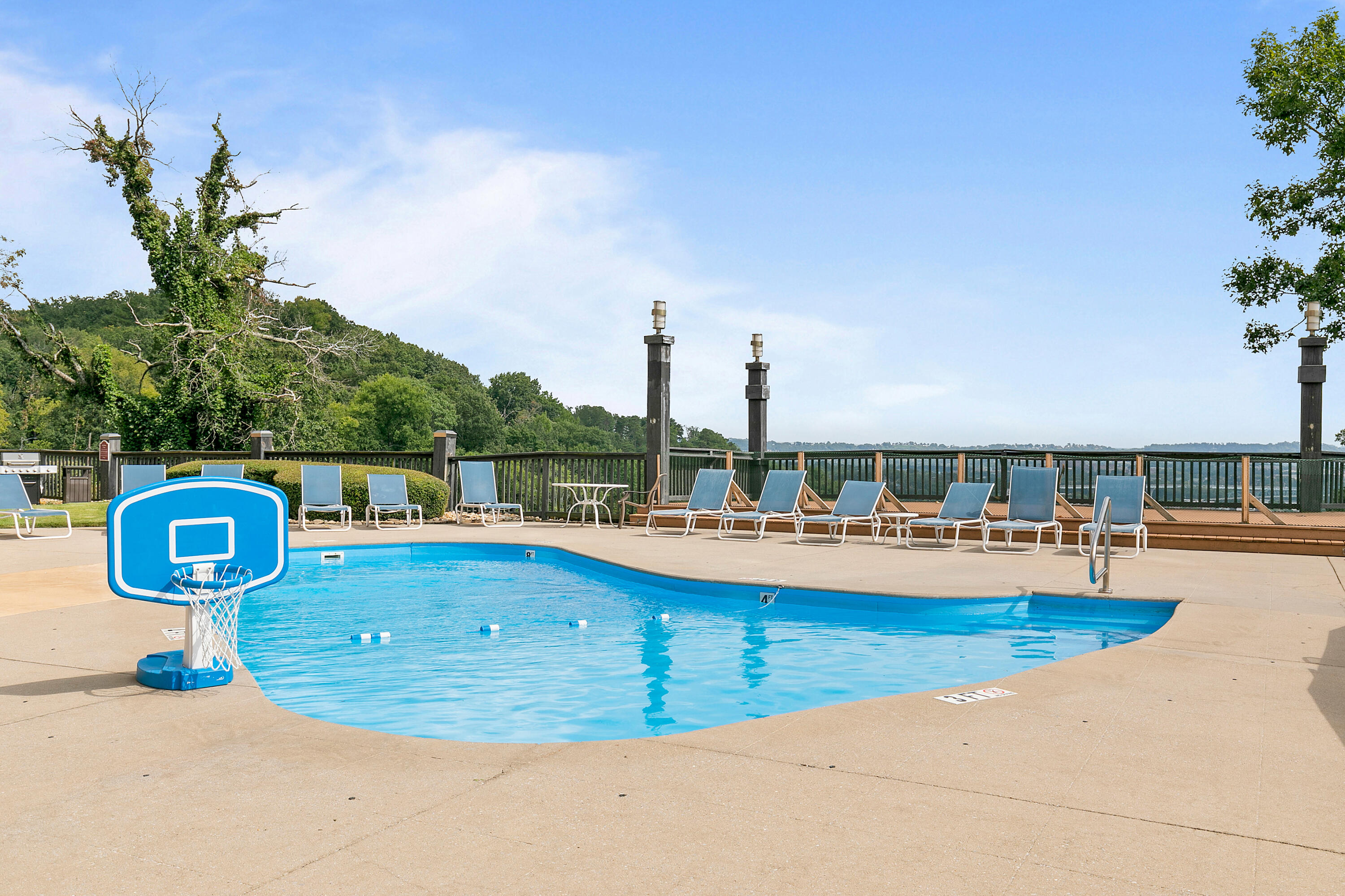 1131 Stringers Ridge Road, Unit 3G Chattanooga, TN 37405 - Photo 26 of 32 3G-26