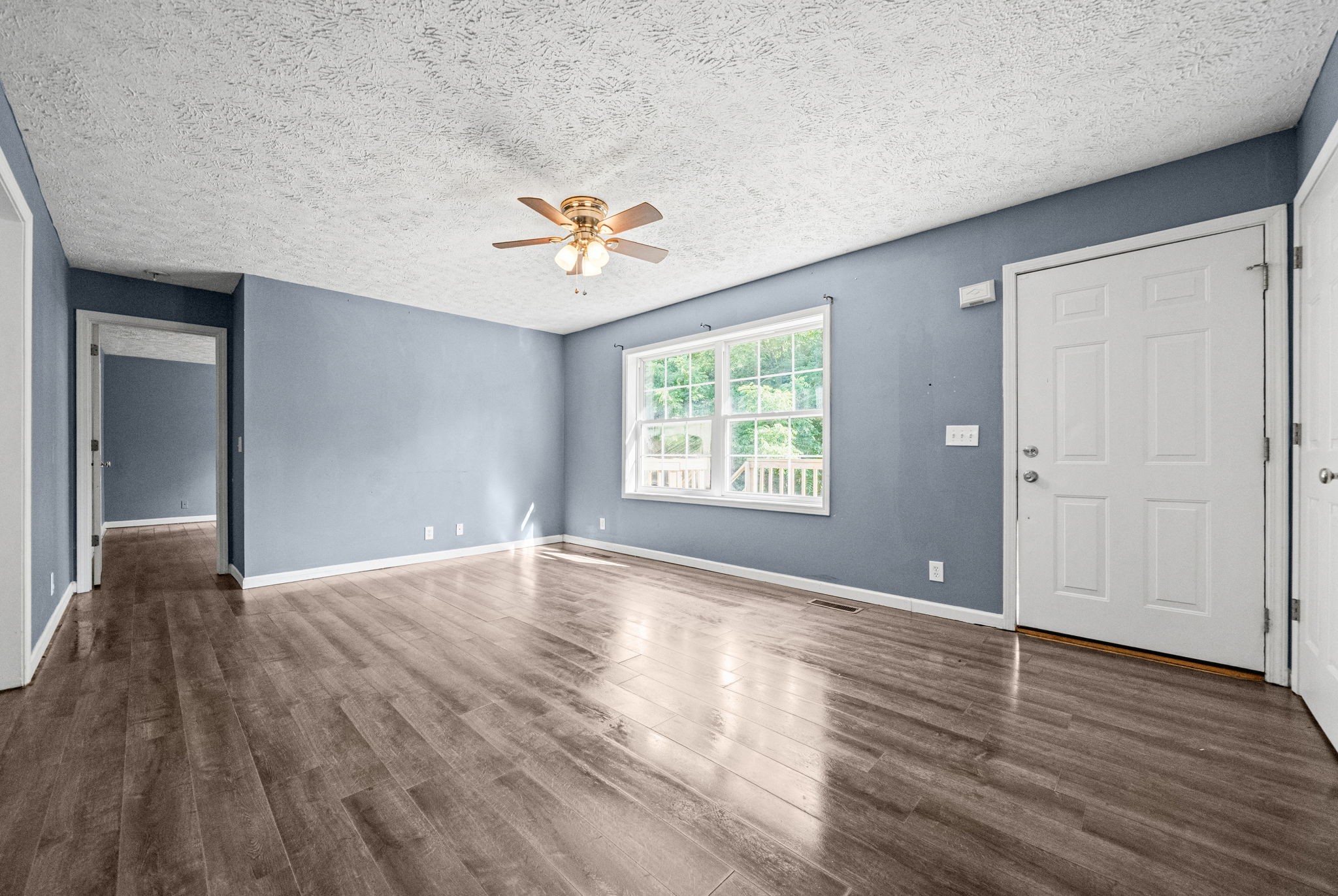 6190 Latham Road Hopkinsville, KY 42240 - Photo 5 of 34