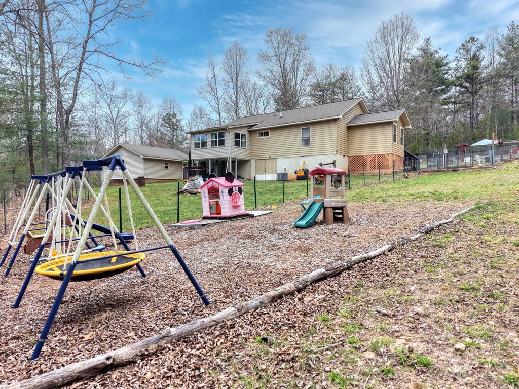 109 Hefner Road Blairsville, GA 30512 - Photo 43 of 48 a view of outdoor space with garden and entertaining space