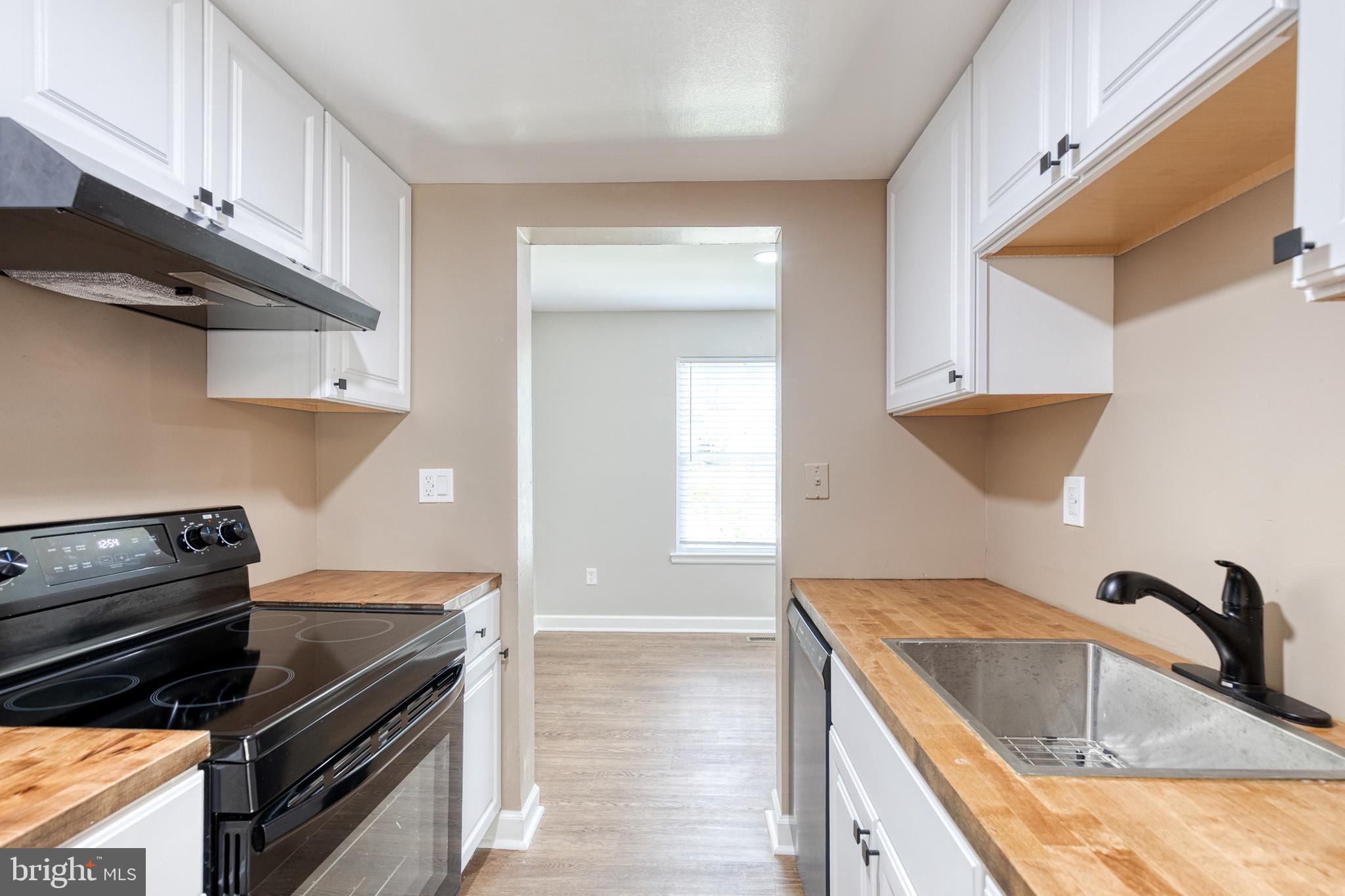 1869 Robin Court Severn, MD 21144 - Photo 10 of 23
