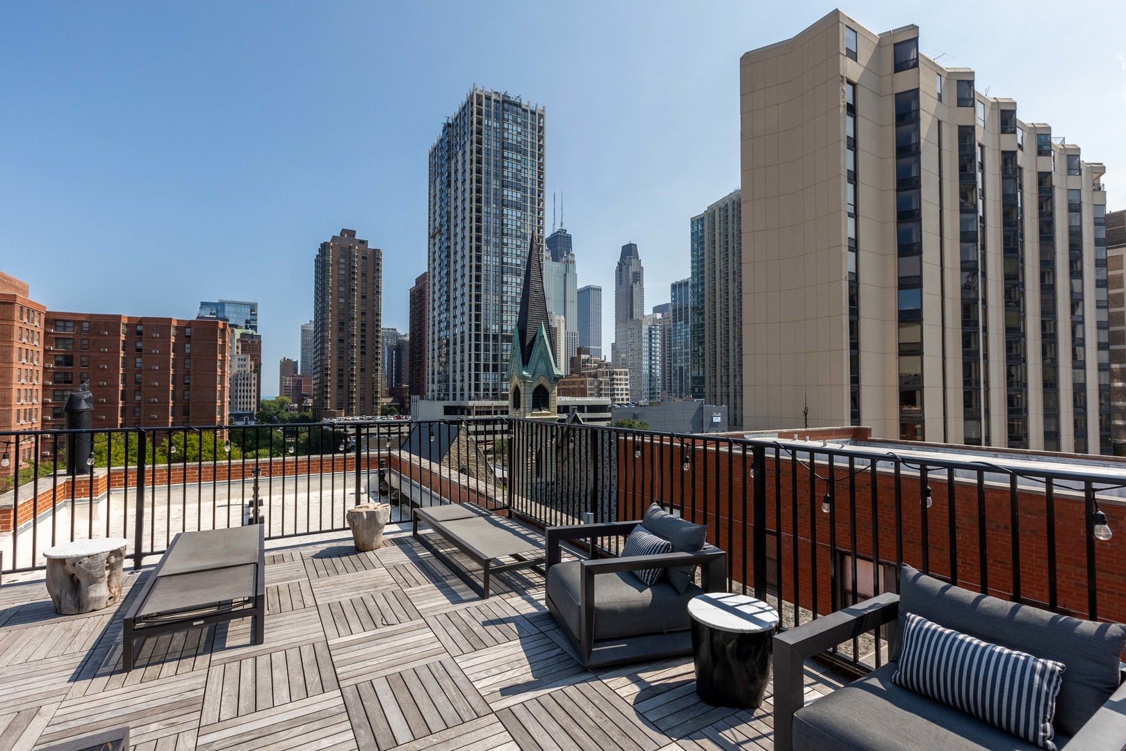 1140 North LaSalle Drive, Unit 203 Chicago, IL 60610 - Photo 13 of 25 a view of outdoor space with patio
