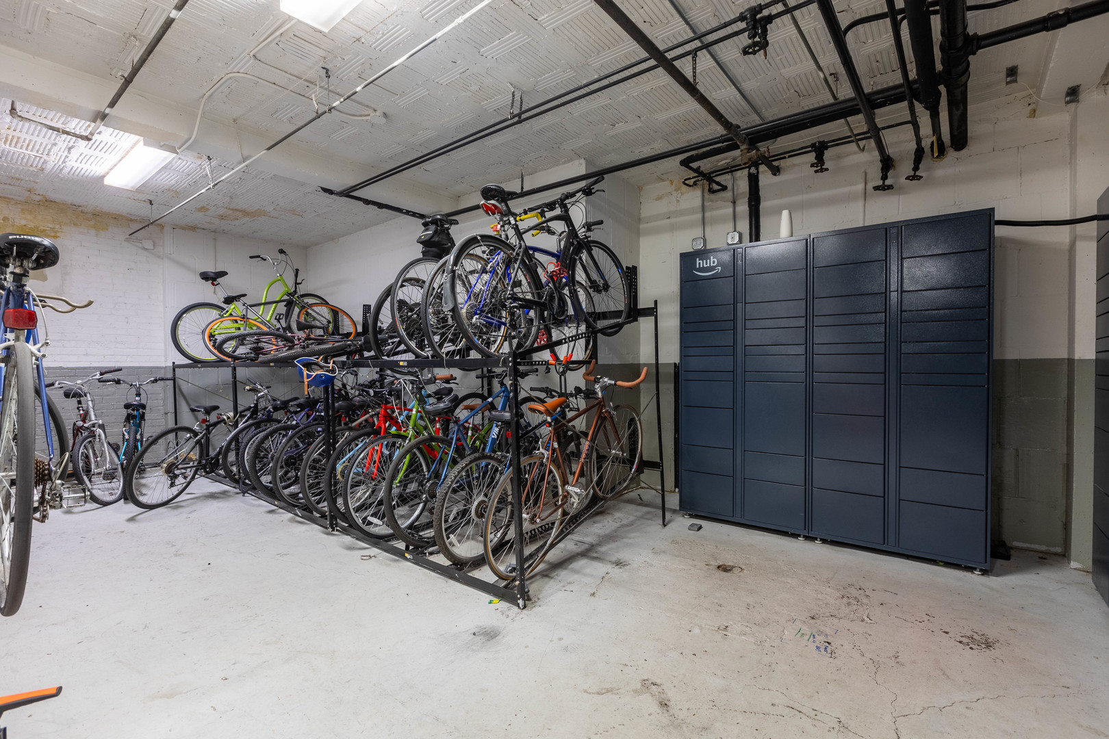 1140 North LaSalle Drive, Unit 203 Chicago, IL 60610 - Photo 23 of 25 a view of storage and utility room