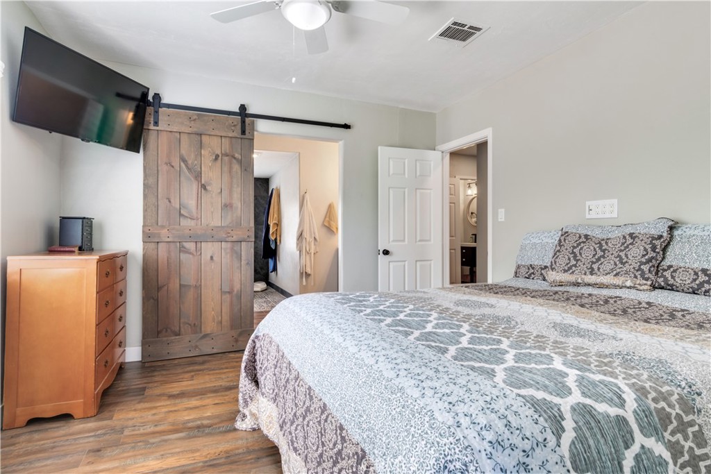 20970 Rider Street Perris, CA 92570 - Photo 15 of 49 Primary Bedroom