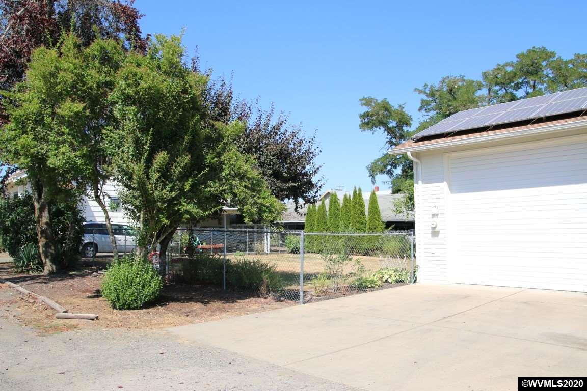 1140 Southwest 12th Avenue Albany, OR 97321 - Photo 33 of 37 Gallery Image 33