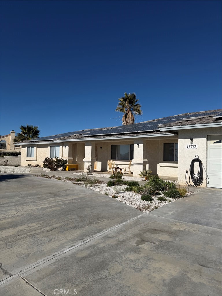 17712 Siskiyou Road Apple Valley, CA 92307 - Photo 2 of 10