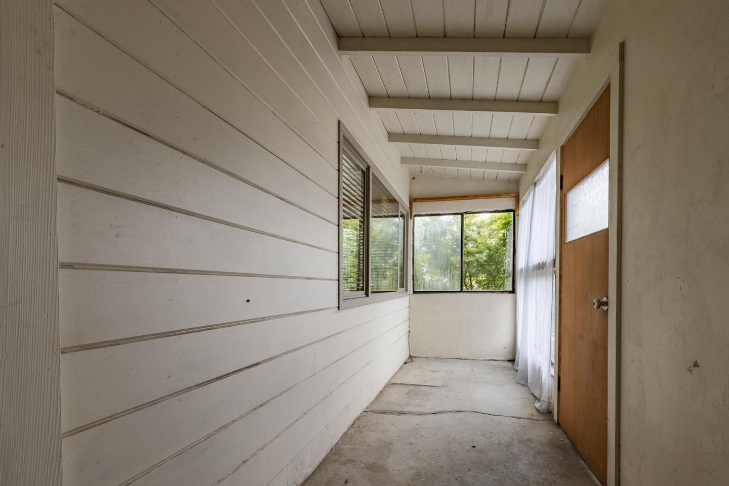 137 Whiting Road Watsonville, CA 95076 - Photo 31 of 52 a view of an empty room and window