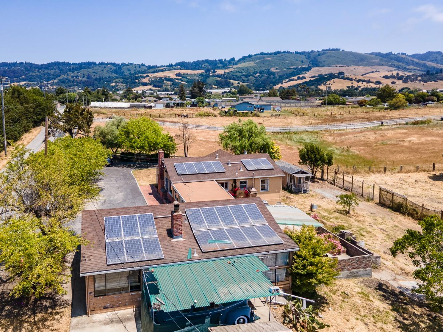 137 Whiting Road Watsonville, CA 95076 - Photo 52 of 52 a view of a city from a terrace