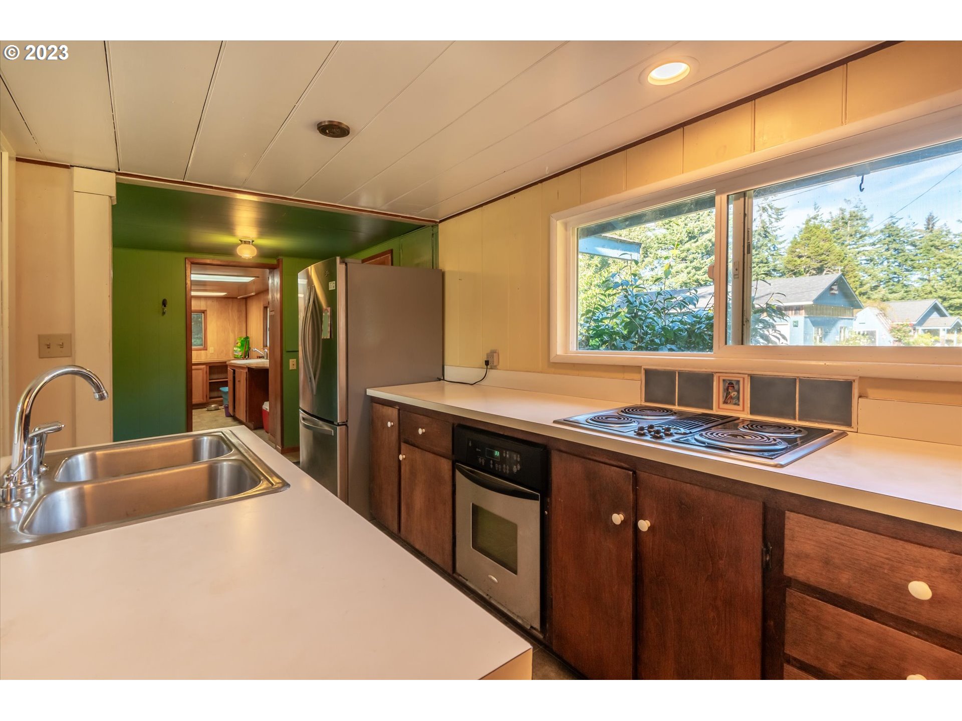 54373 Chandler Road Bandon, OR 97411 - Photo 14 of 42 Gallery Image 14