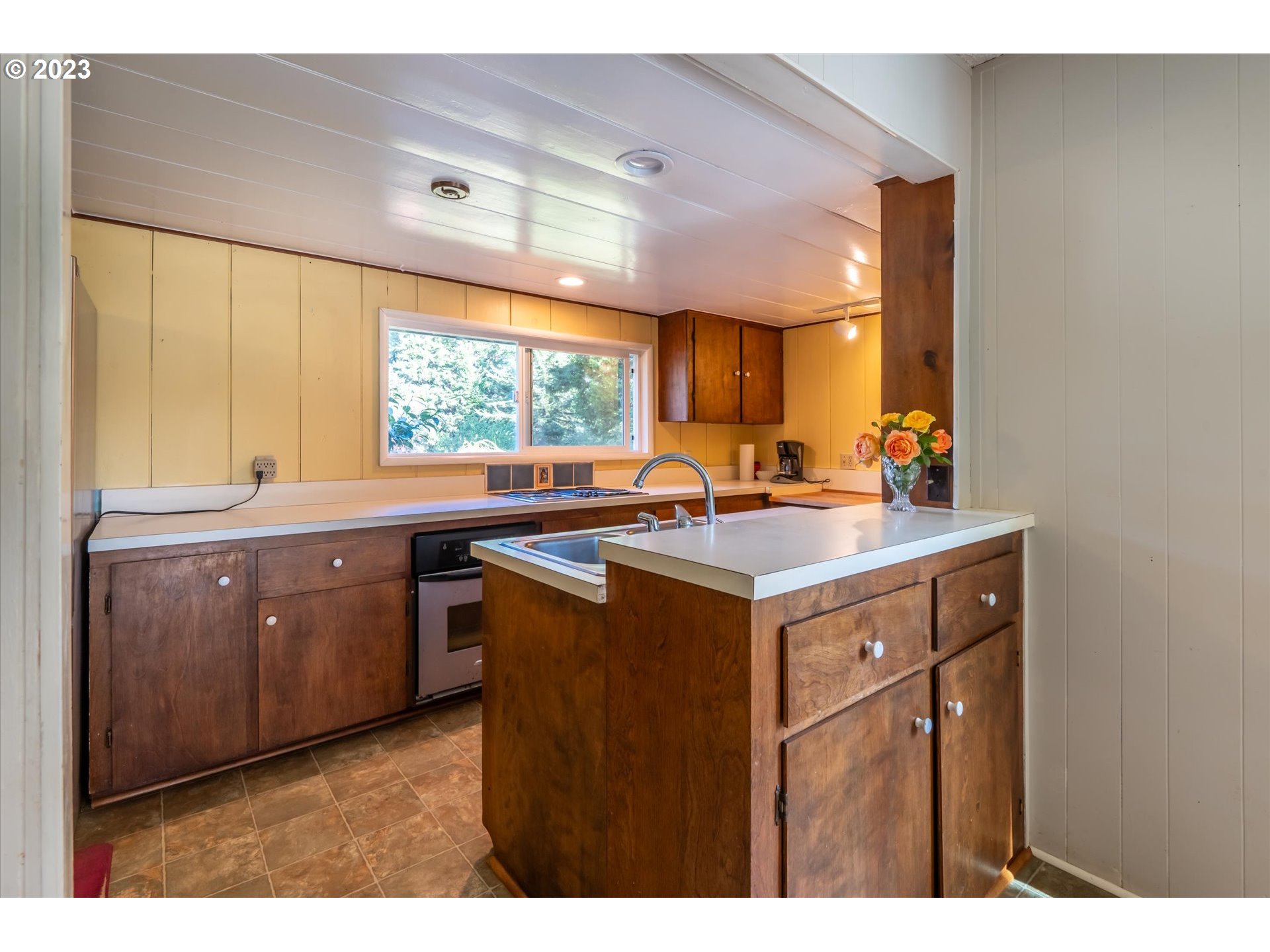 54373 Chandler Road Bandon, OR 97411 - Photo 15 of 42 Gallery Image 15