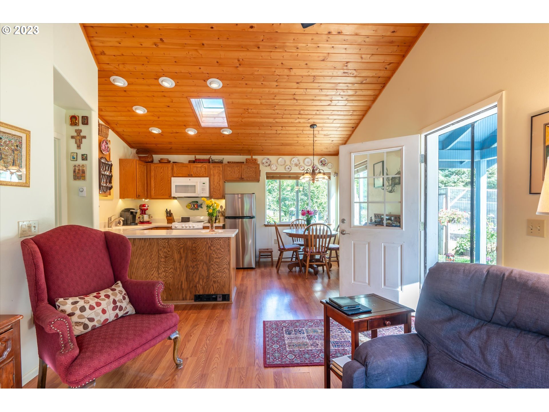 54373 Chandler Road Bandon, OR 97411 - Photo 37 of 42 Gallery Image 37