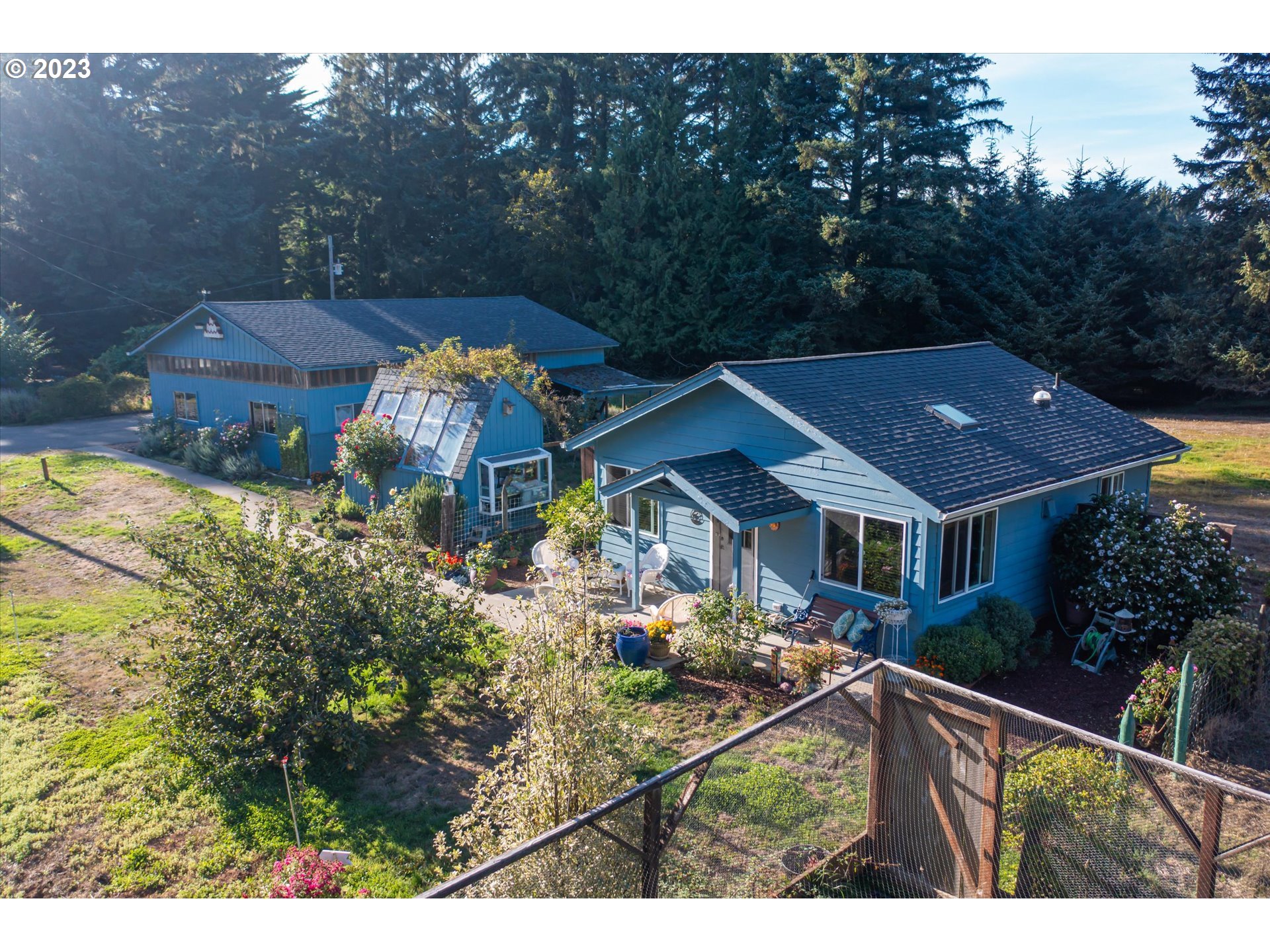 54373 Chandler Road Bandon, OR 97411 - Photo 6 of 42 Gallery Image 6