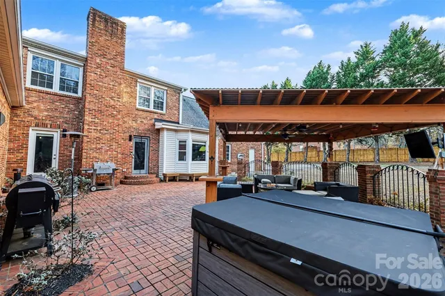 $800,000 | 14320 Youngblood Road, Charlotte, NC 28278