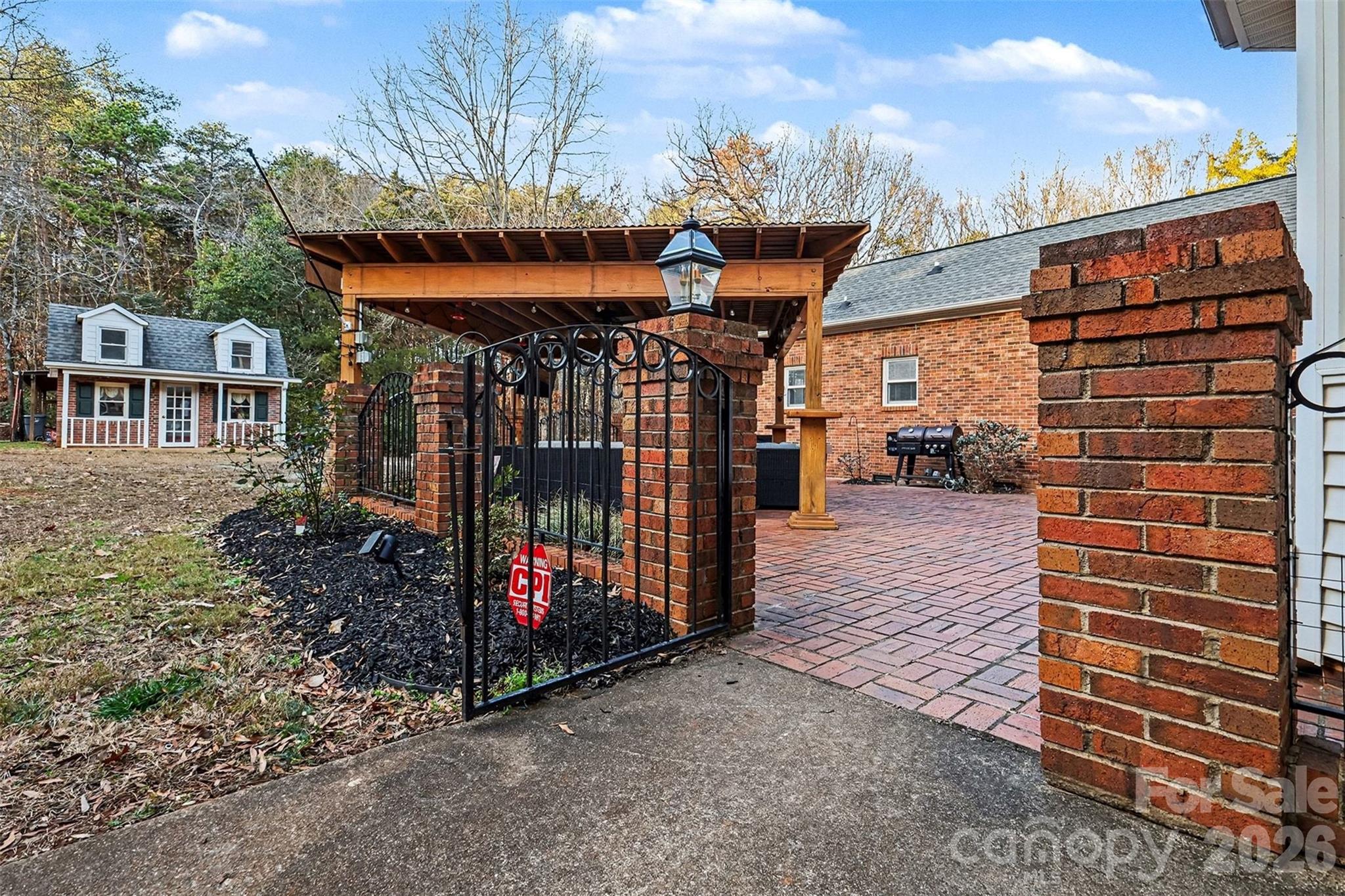 14320 Youngblood Road Charlotte, NC 28278 - Photo 38 of 41 a view of a pathway with a building in the background