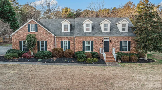$800,000 | 14320 Youngblood Road, Charlotte, NC 28278