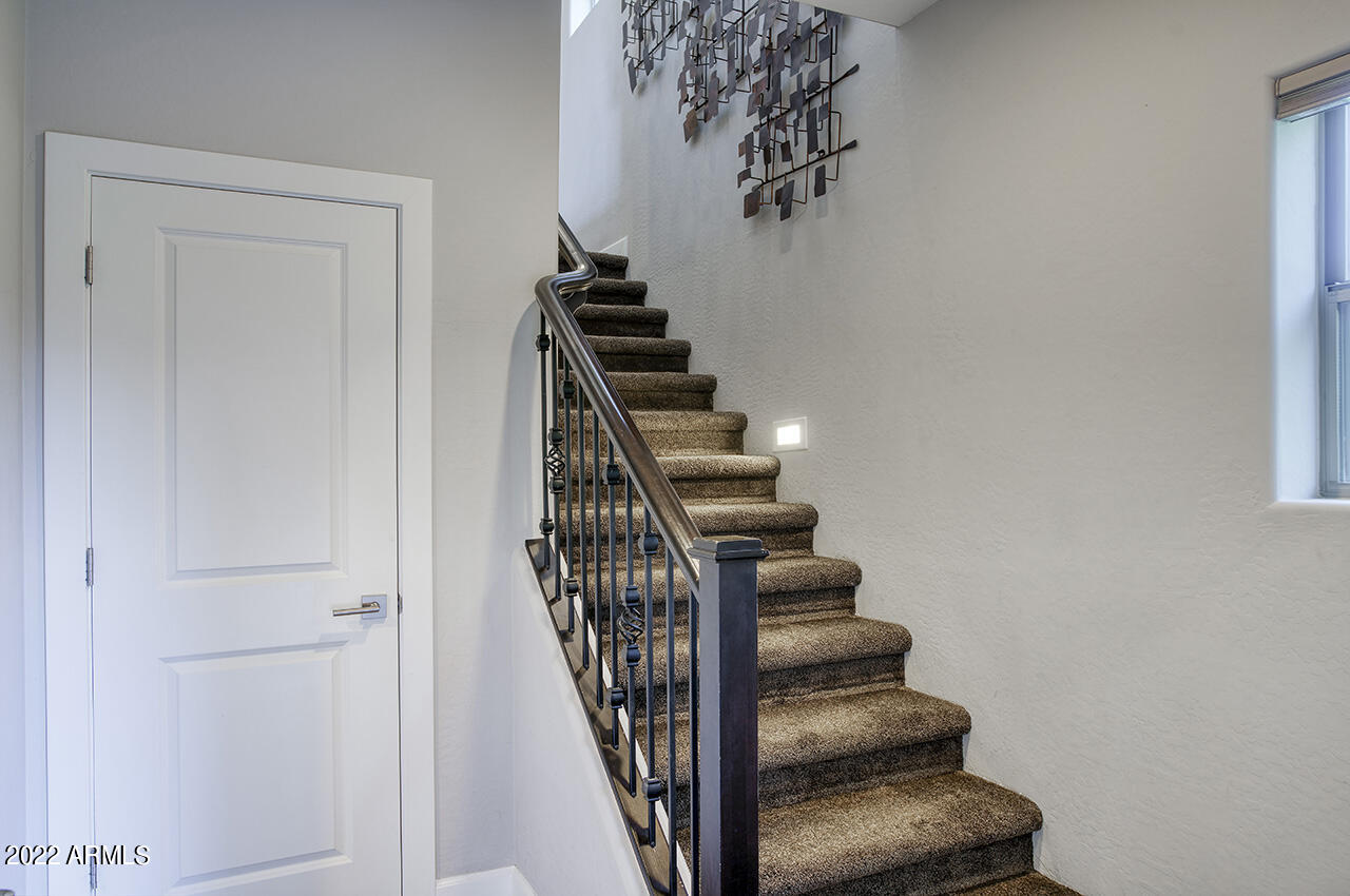 3935 East Rough Rider Road, Unit 1275 Phoenix, AZ 85050 - Photo 4 of 23 roughg_rider_1275_05