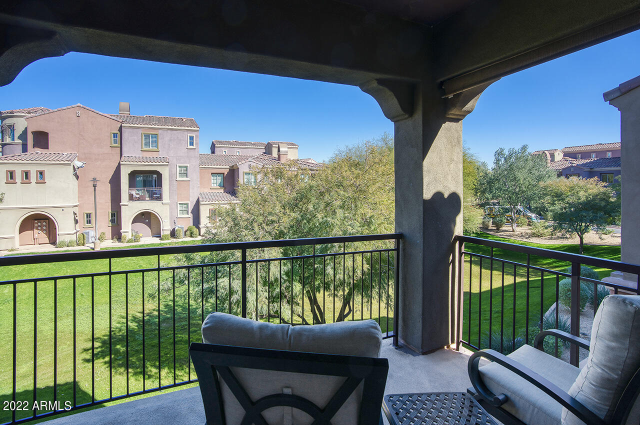 3935 East Rough Rider Road, Unit 1275 Phoenix, AZ 85050 - Photo 8 of 23 roughg_rider_1275_09