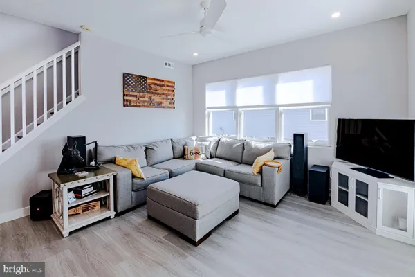 $479,000 | 327 Oakland Avenue, Pleasantville, NJ 08232
