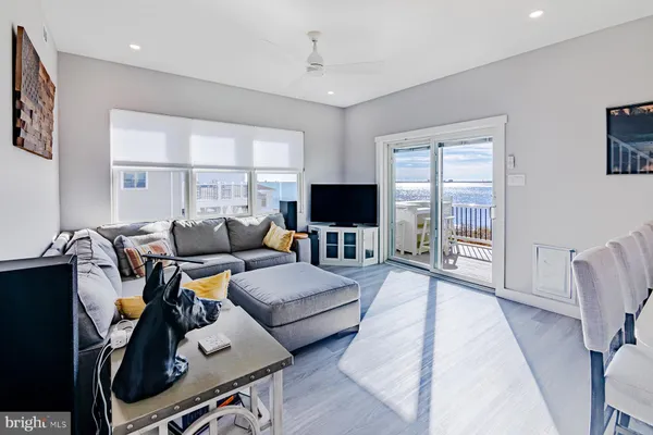 $479,000 | 327 Oakland Avenue, Pleasantville, NJ 08232