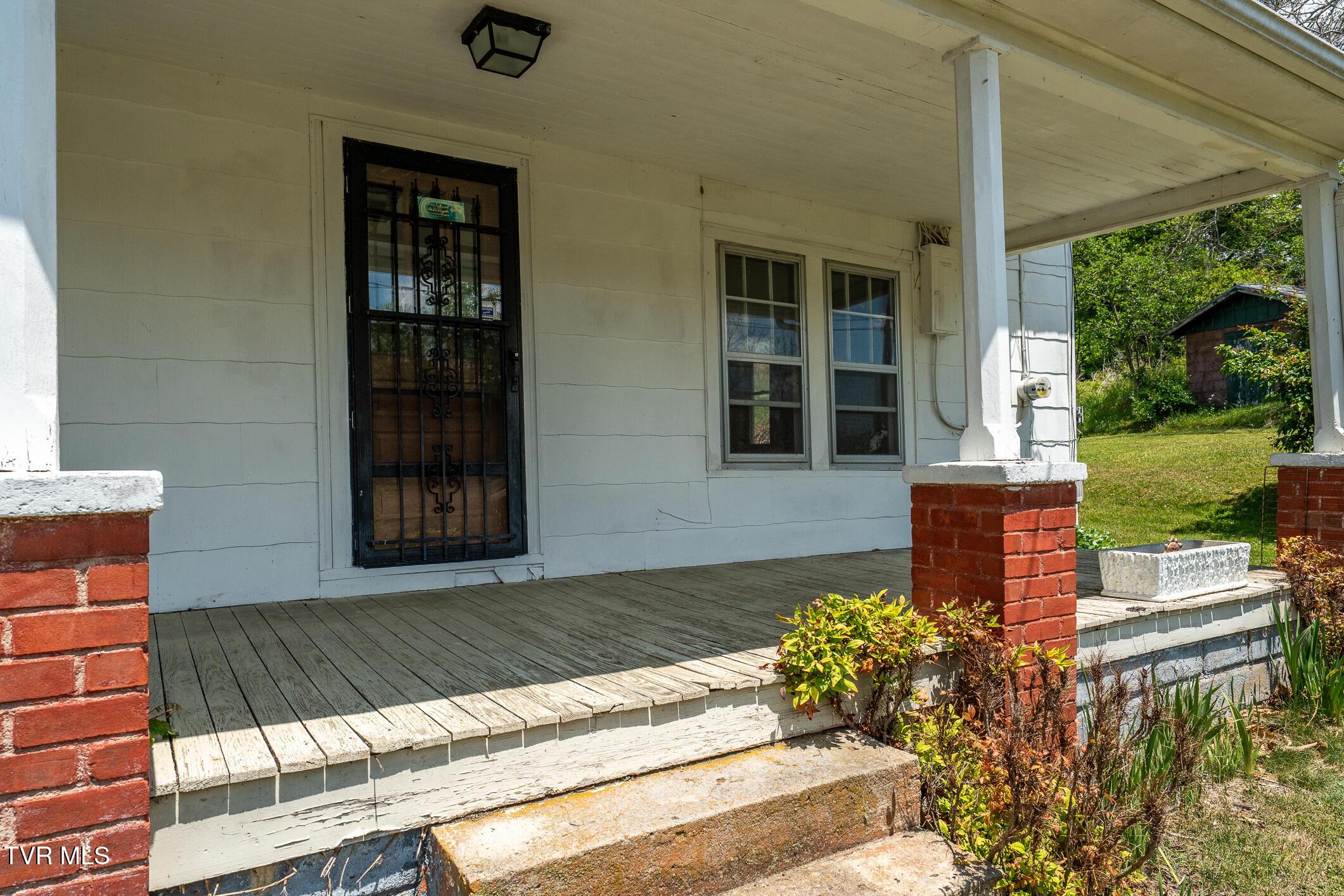 856 Shingletown Road Mountain City, TN 37683 - Photo 26 of 77 856 Shingletown Road (36 of 91)