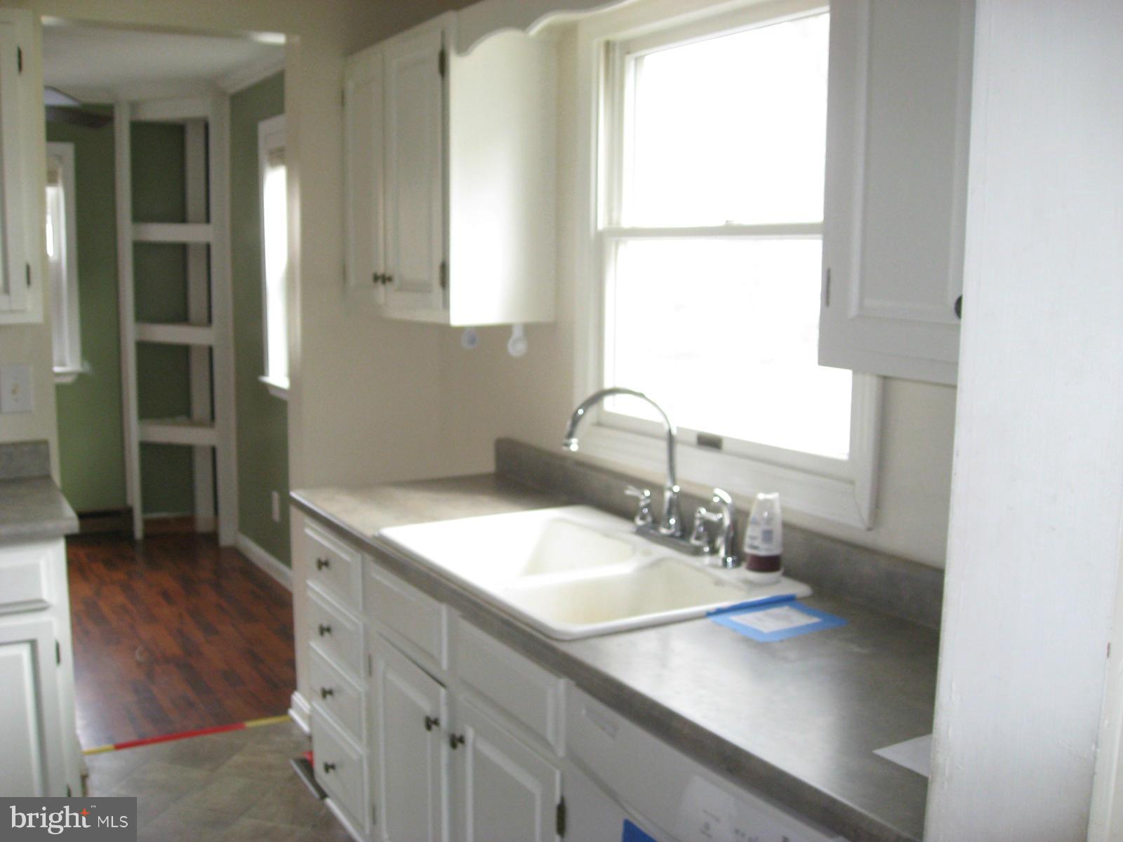 24074 North Patuxent Beach Road California, MD 20619 - Photo 3 of 7 Kitchen