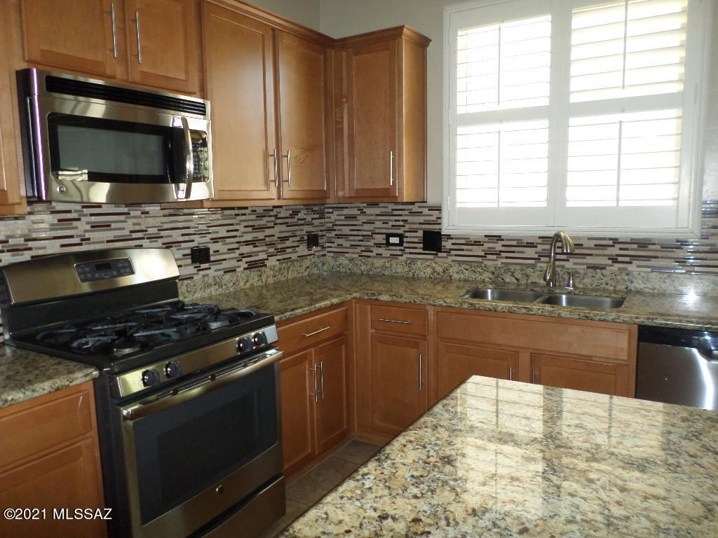 38971 South Running Roses Lane Tucson, AZ 85739 - Photo 8 of 28 Gallery Image 8