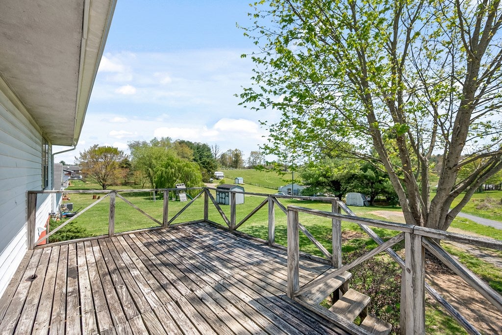 924 Ivanhoe Road Max Meadows, VA 24360 - Photo 39 of 56 Gallery Image 39