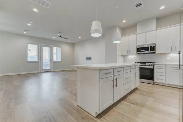 $445,000 | 6313 Nelson Falls Lane, Houston, TX 77008