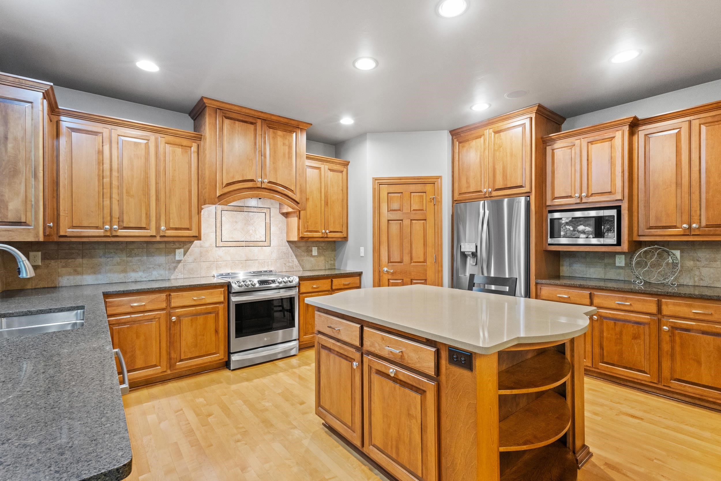 4327 Hilton Head Drive Oneida, WI 54155 - Photo 14 of 72