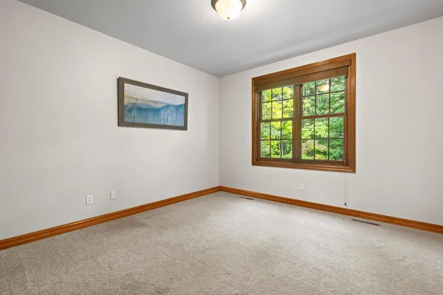 $874,900 | 4327 Hilton Head Drive, Oneida, WI 54155