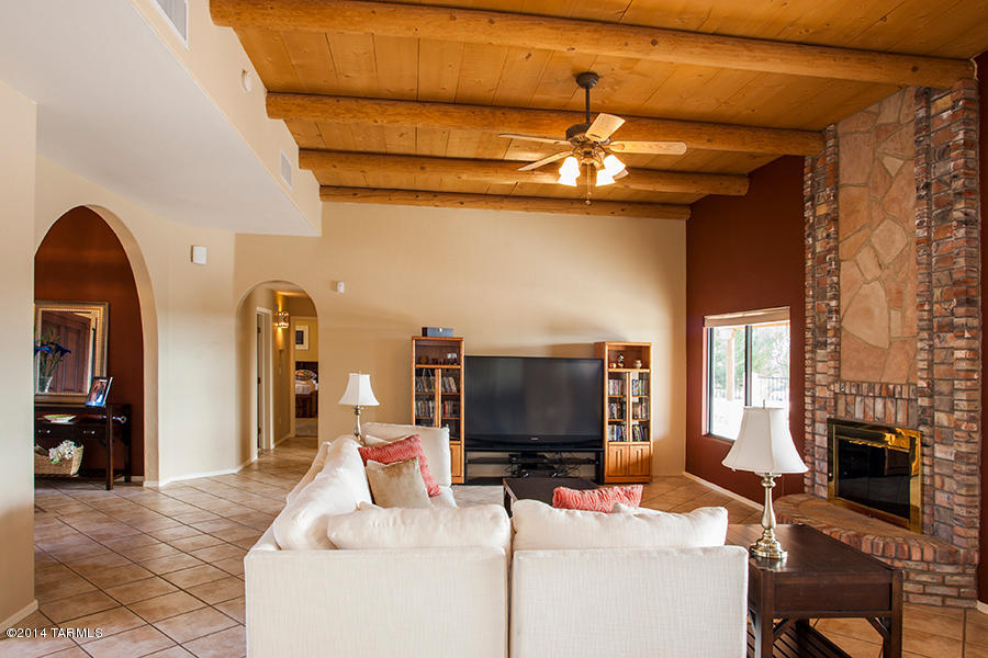 1671 West Sunkist Road Tucson, AZ 85755 - Photo 11 of 48 Gallery Image 11