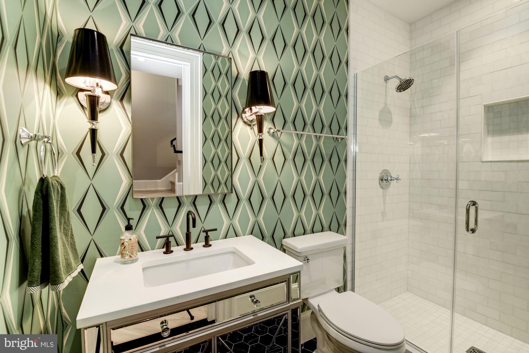 1313 R Street Northwest, Unit 1 Washington, DC 20009 - Photo 24 of 36 Full Bath #2