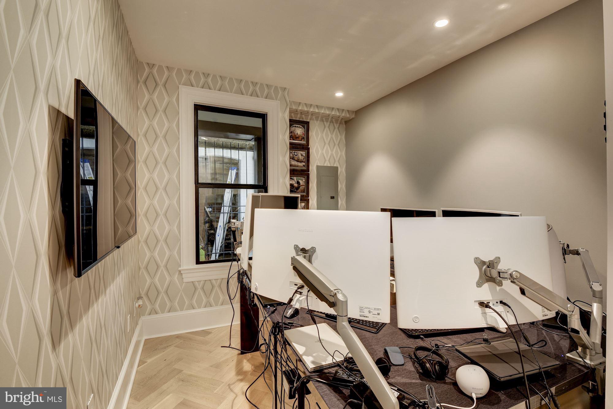 1313 R Street Northwest, Unit 1 Washington, DC 20009 - Photo 27 of 36 Third Bedroom in use as an office