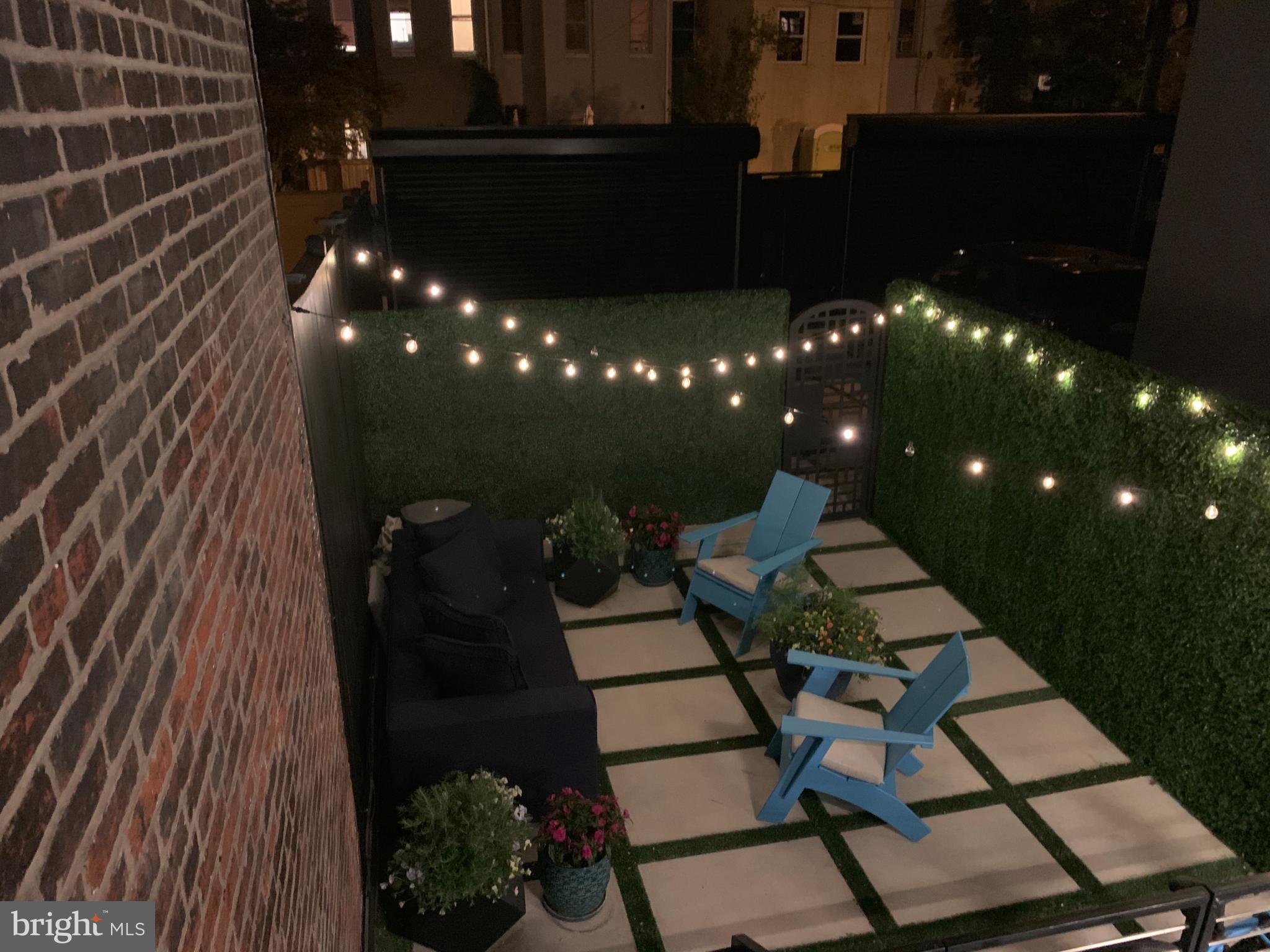 1313 R Street Northwest, Unit 1 Washington, DC 20009 - Photo 30 of 36 Night shot of the patio