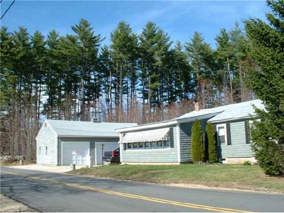 326 Gorham Pond Road Goffstown, NH 03045 - Photo 1 of 5