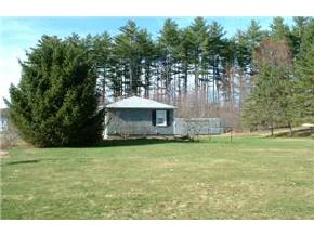 326 Gorham Pond Road Goffstown, NH 03045 - Photo 3 of 5