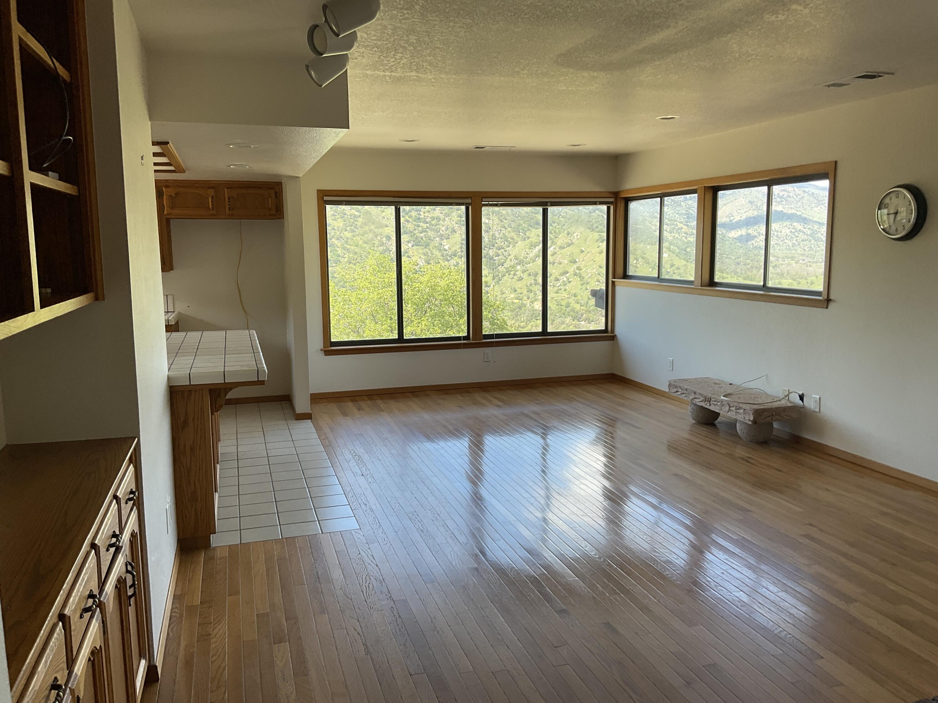 41652 West Mynatt Drive, Unit 2 Three Rivers, CA 93271 - Photo 29 of 41 IMG_1193