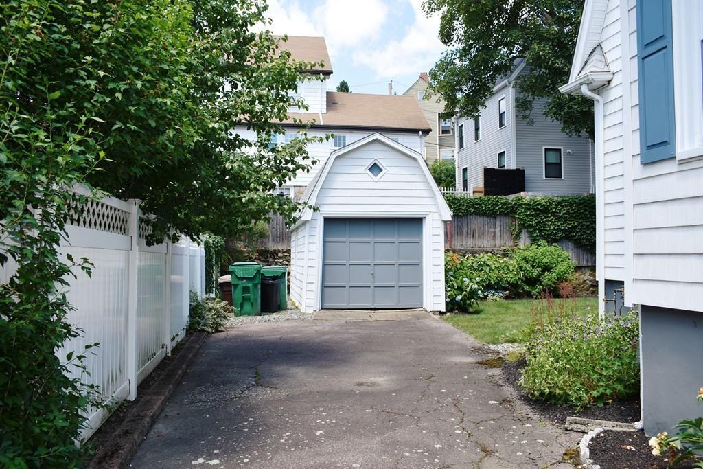 22 Pilgrim Road Medford, MA 02155 - Photo 11 of 12 Gallery Image 11