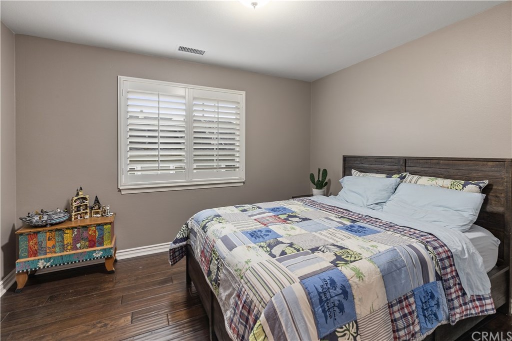 7337 Corte Brisa Carlsbad, CA 92009 - Photo 32 of 44