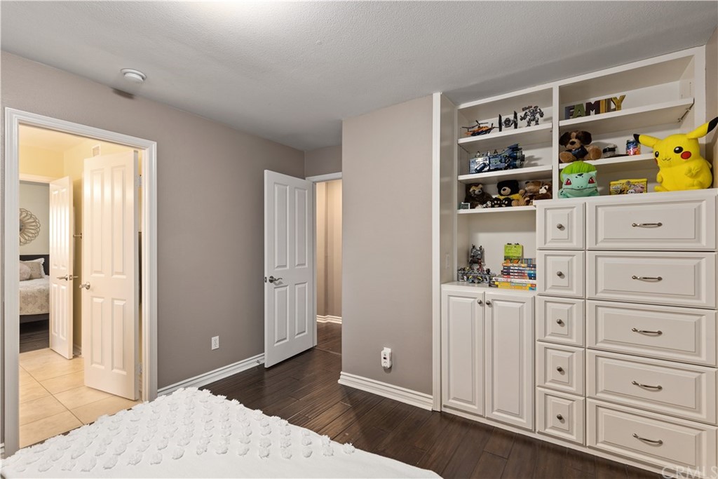 7337 Corte Brisa Carlsbad, CA 92009 - Photo 39 of 44