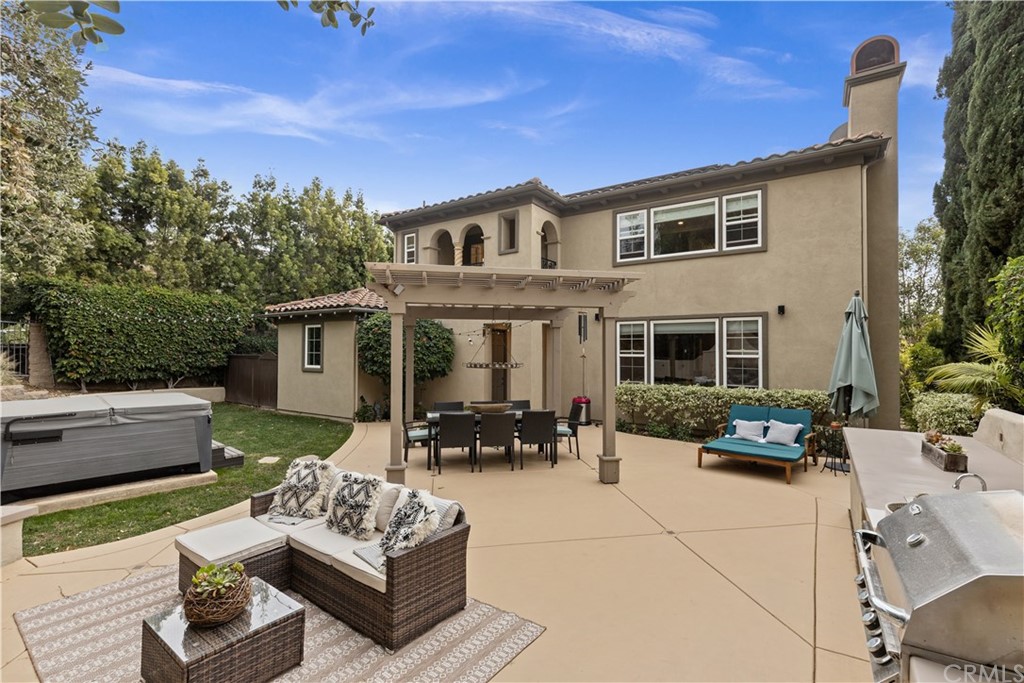 7337 Corte Brisa Carlsbad, CA 92009 - Photo 42 of 44