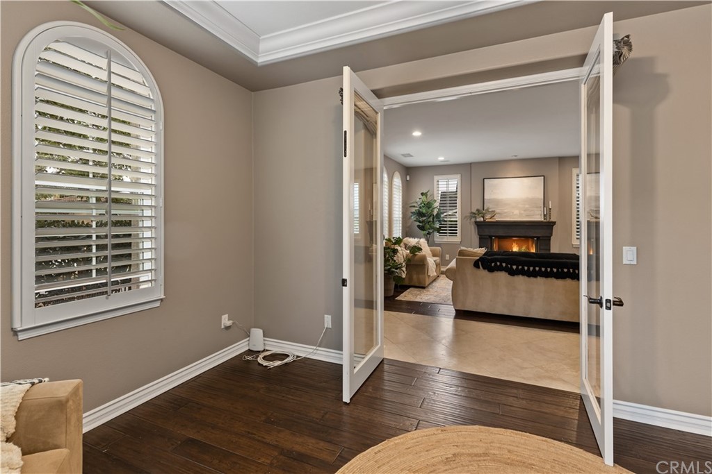 7337 Corte Brisa Carlsbad, CA 92009 - Photo 10 of 44