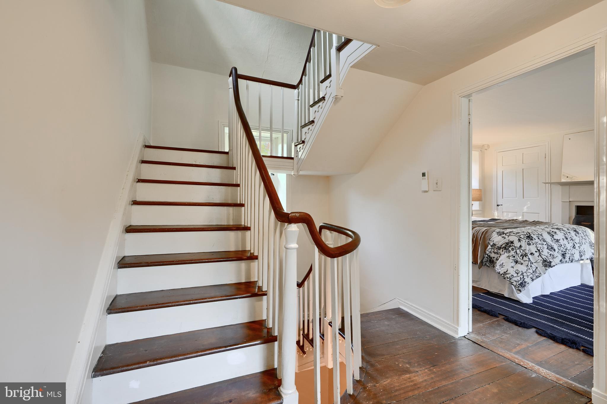 903 West Ring Factory Road Joppa, MD 21085 - Photo 11 of 66 Staircase